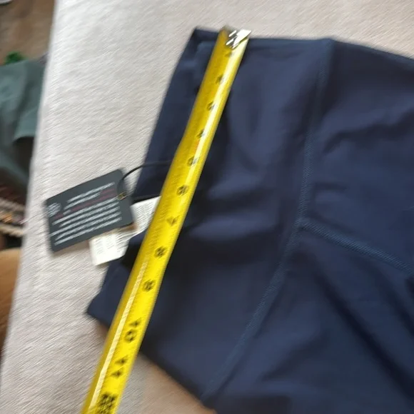 Kadyluxe Mesh Madness Legging - - Picture 9 of 14